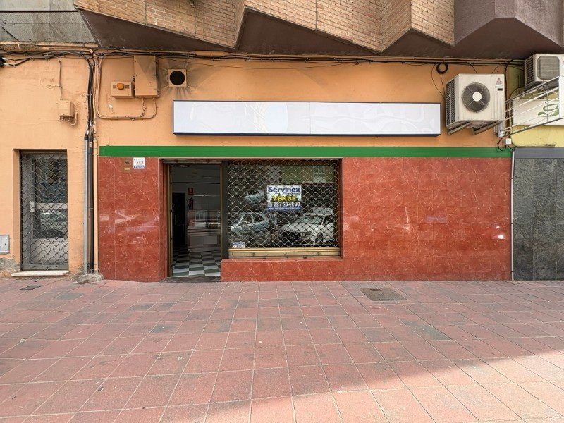 LOCAL COMERCIAL EN LA C/ ANTONIO CONCHA