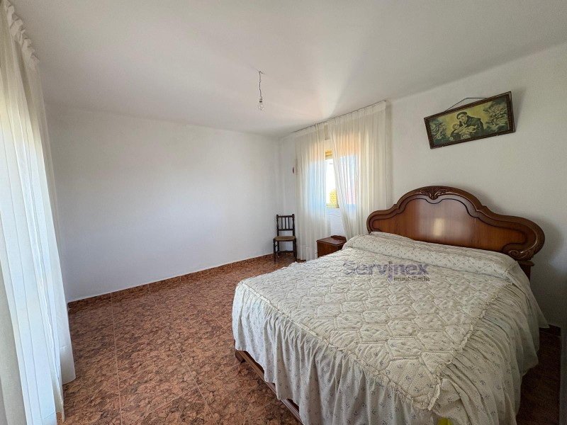 CASA EN BARQUILLA DE PINARES