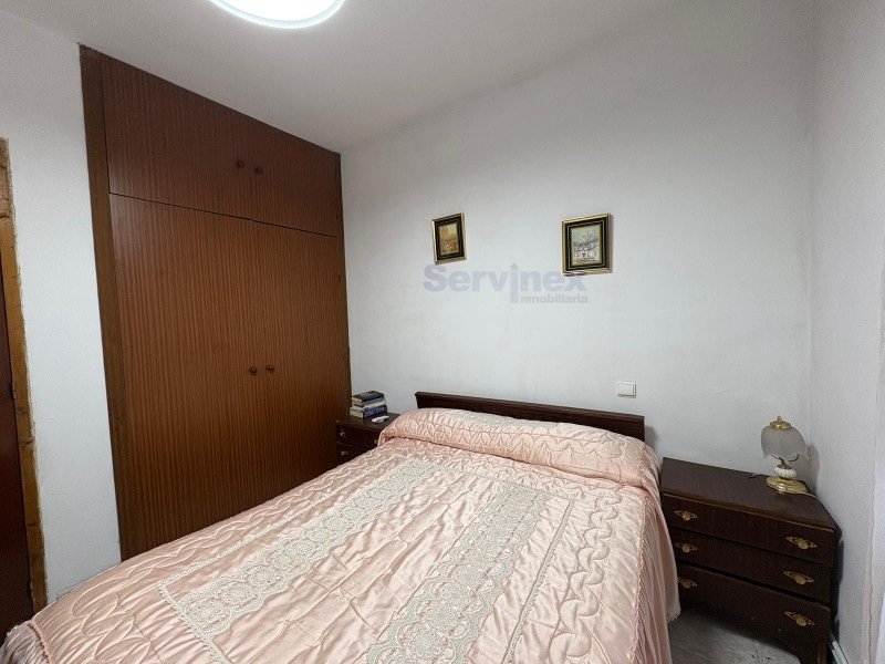 PARCELA EN LAS NAROTAS CON CASA DE 100 m² Y PISCINA