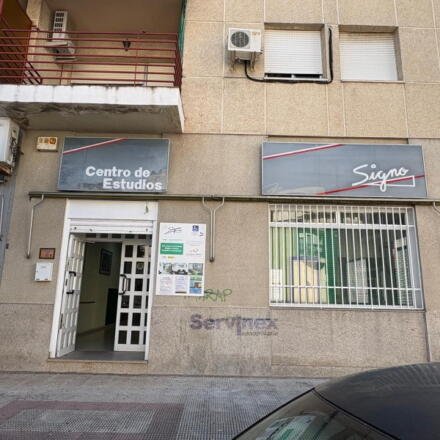 LOCAL TOTALMENTE ACONDICIONADO COMO ACADEMIA DE 210 M2
