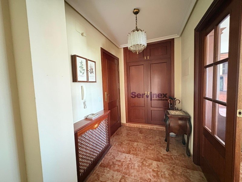 AMPLIO PISO DE 150 m² CON TRASTERO EN EL PASEO DE LA ESTACIÓN