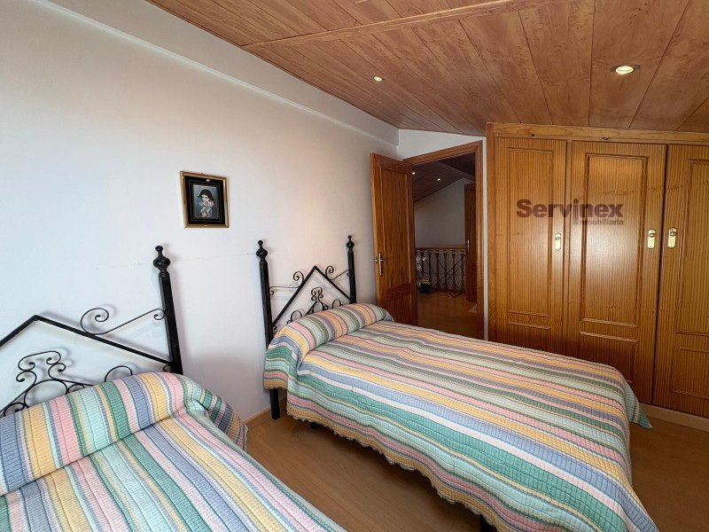 CASA EN CASATEJADA