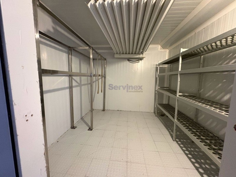 LOCAL COMERCIAL EN LA C/ ANTONIO CONCHA