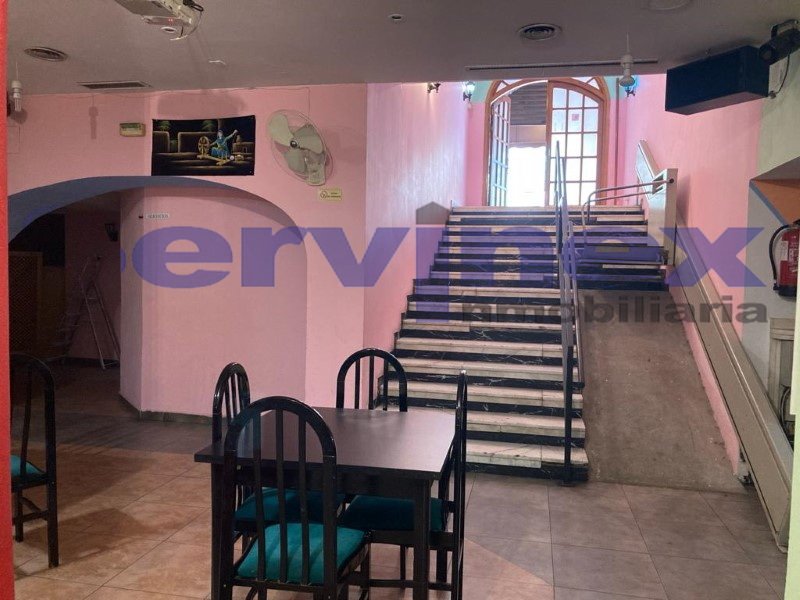 LOCAL TOTALMENTE ACONDICIONADO EN EL PASEO DE LA ESTACIÓN