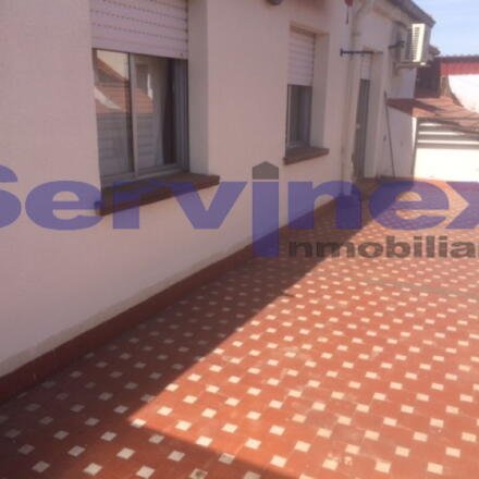 ÁTICO CON TERRAZA DE 30 M2 , ZONA CENTRO