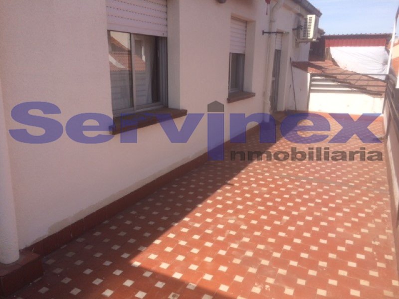 ÁTICO CON TERRAZA DE 30 M2 , ZONA CENTRO