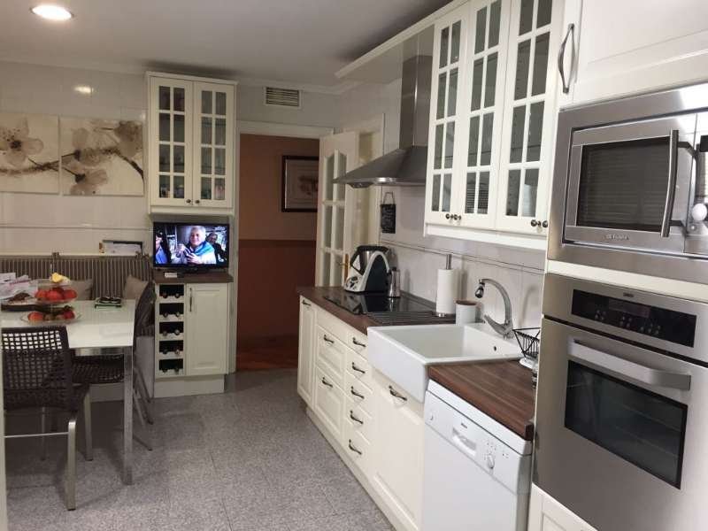PRECIOSO PISO DE 235 M2 CON GARAJE