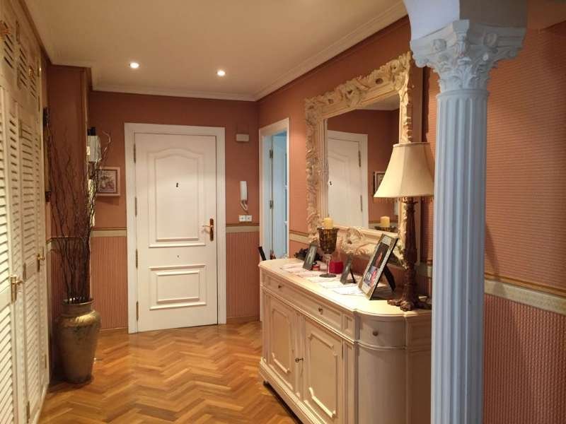 PRECIOSO PISO DE 235 M2 CON GARAJE