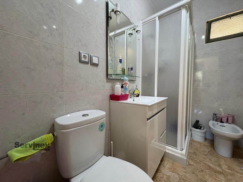 PISO TOTALMENTE REFORMADO, ZONA RONDA SUR