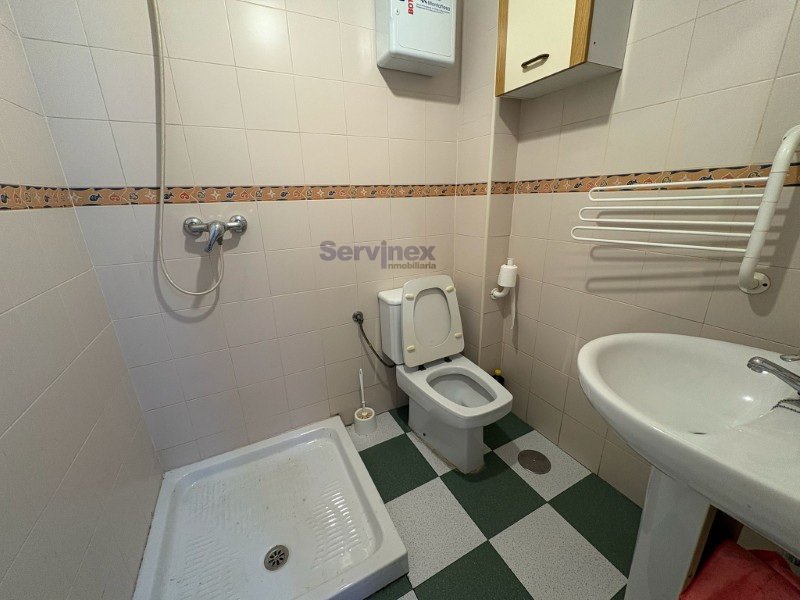 LOCAL COMERCIAL EN LA C/ ANTONIO CONCHA