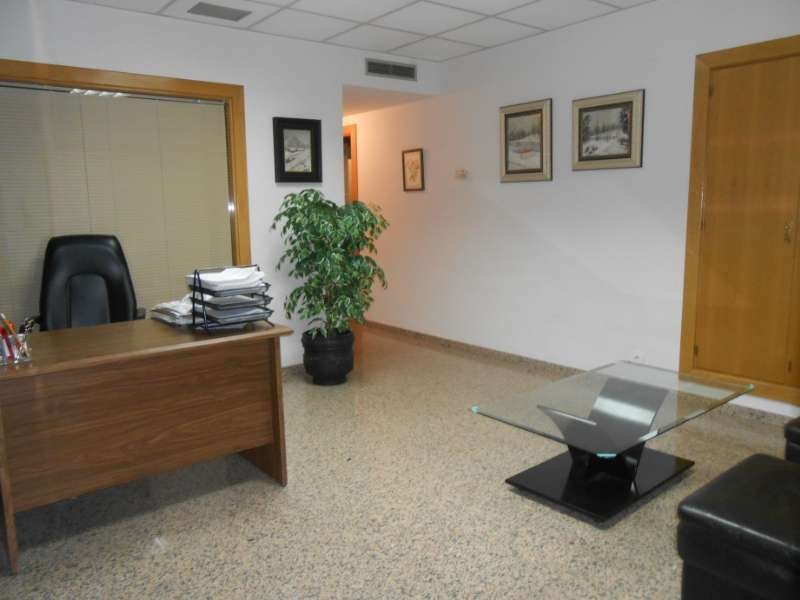 OFICINA EN LA PLAZA COMILLAS