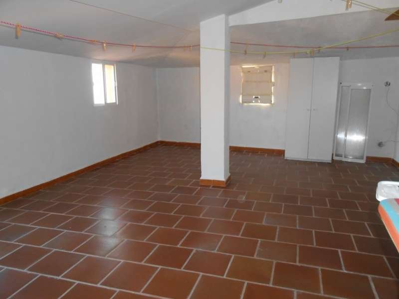 AMPLIA CASA C/ GABRIEL Y GALÁN