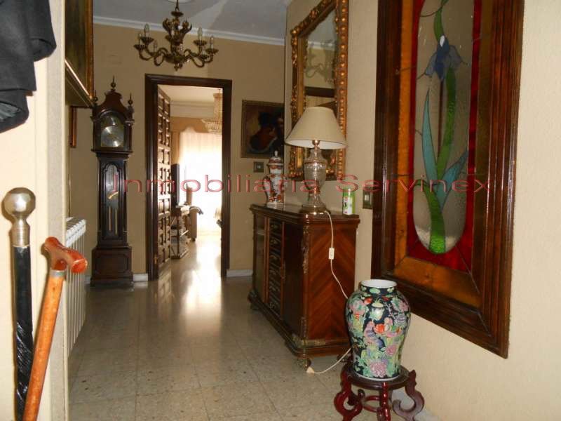 AMPLIO PISO DE 170 M2