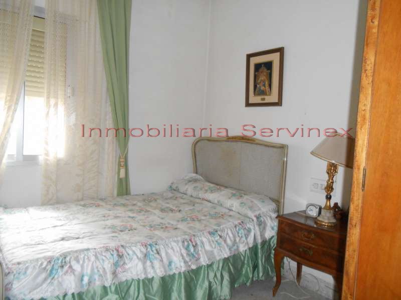 AMPLIO PISO DE 170 M2
