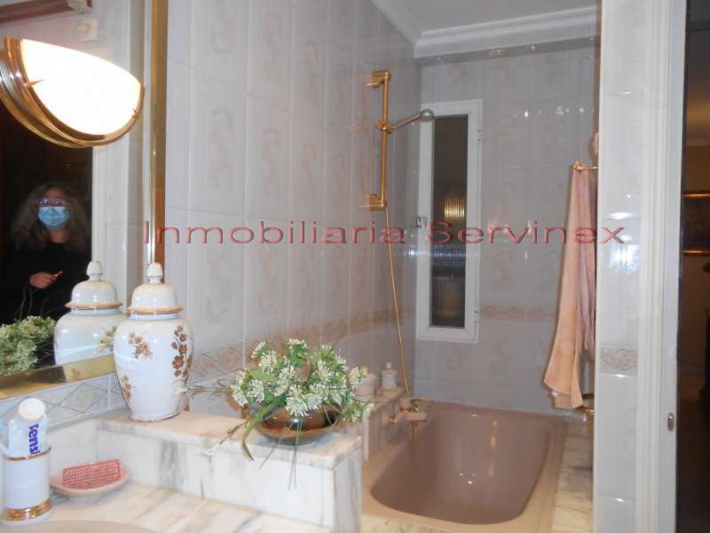 AMPLIO PISO DE 170 M2