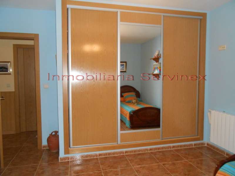PARCELA EN LAS VIÑAS CON CHALET DE NUEVA CONSTRUCCIÓN