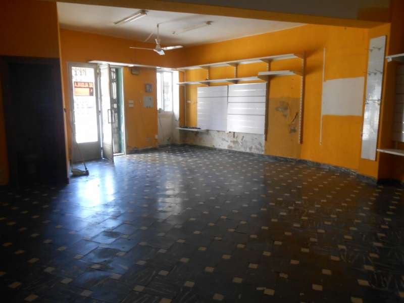 LOCAL COMERCIAL PLAZA DE ESPAÑA