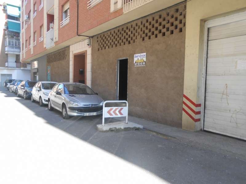 C/ ÁLVARO LOZANO, ZONA AVDA MAGISTERIO C/ ÁLVARO LOZANO, ZONA AVDA MAGISTERIO