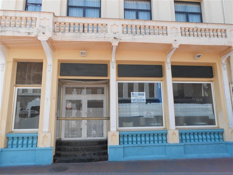 LOCAL CALLE PRINCIPAL