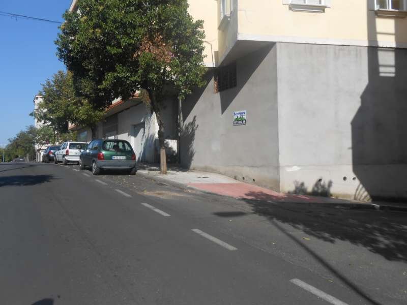 LOCAL AMPLIO RONDA SUR