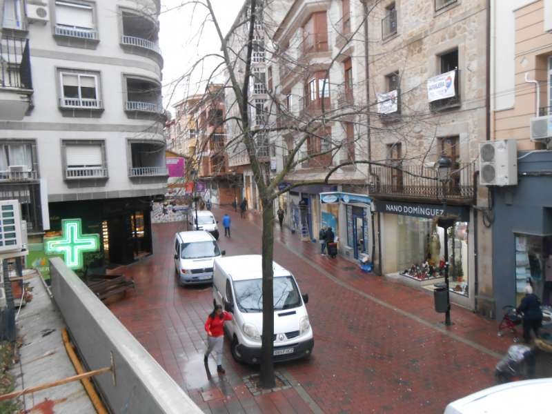 C/ URBANO GONZALEZ SERRANO ( CALLE PEATONAL)