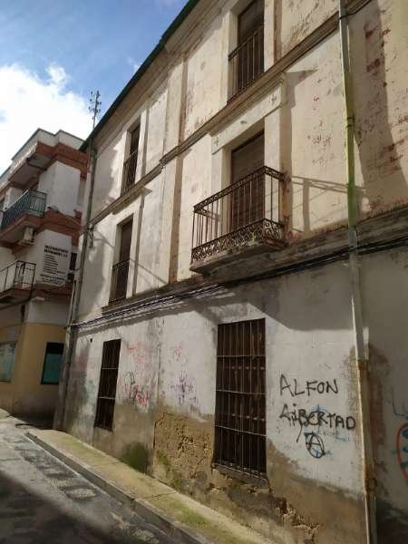 CASA EN EL CENTRO DE NAVALMORAL, ZONA PLAZA DE ESPAÑA