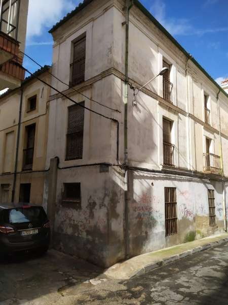 CASA EN EL CENTRO DE NAVALMORAL, ZONA PLAZA DE ESPAÑA