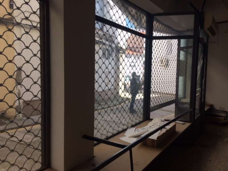 LOCAL A 20 M2 DE LA CALLE PEATONAL