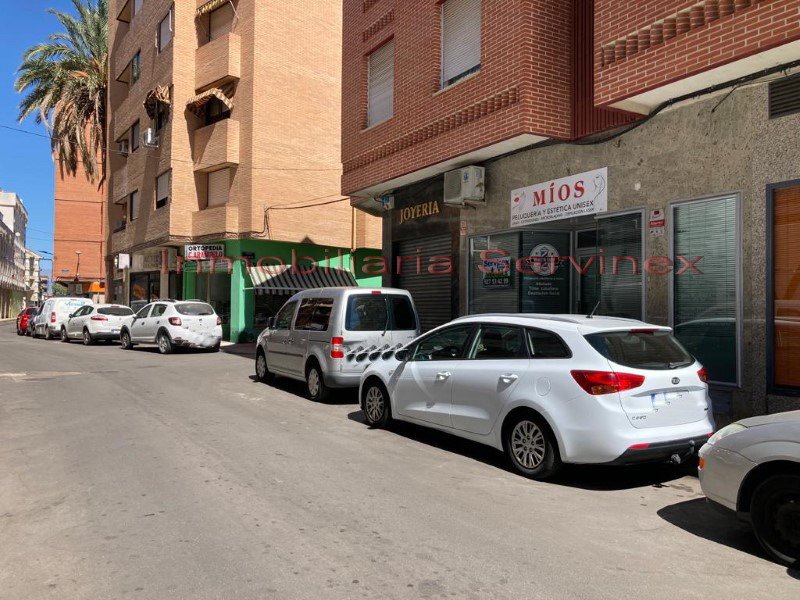 LOCAL ACONDICIONADO EN LA C/ PABLO LUENGO