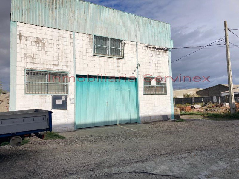 NAVE INDUSTRIAL EN LA C/ SAN BERNARDO , ZONA CTRA DE TALAYUELA