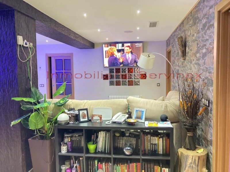 ESPECTACULAR PISO DE 230 M2 CON TERRAZA GARAJE Y TRASTERO