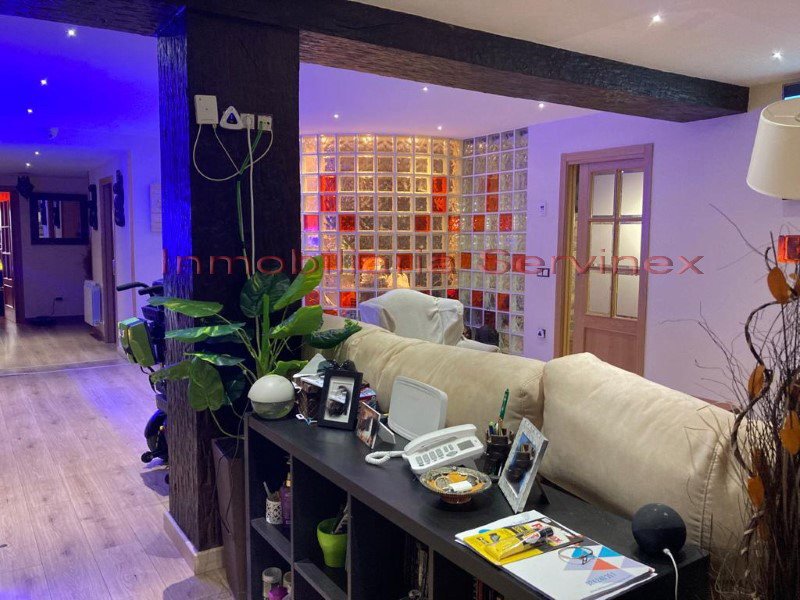 ESPECTACULAR PISO DE 230 M2 CON TERRAZA GARAJE Y TRASTERO