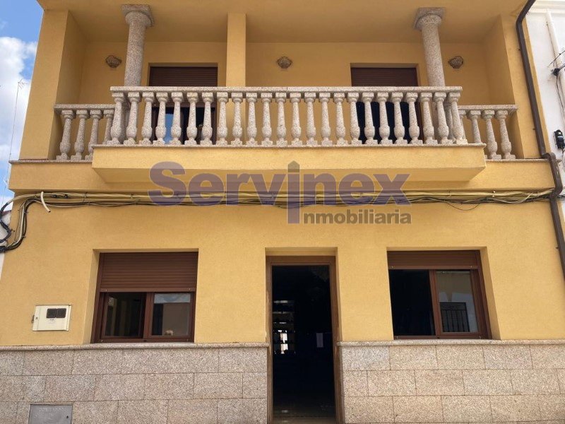 CASA DE RECIENTE CONSTRUCCIÓN ( 2007)