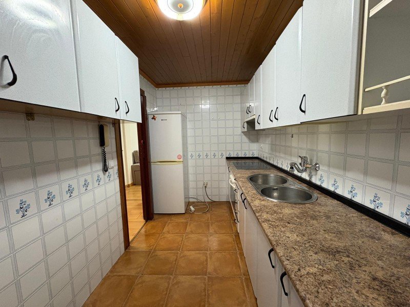 PISO ZONA IES ZURBARÁN