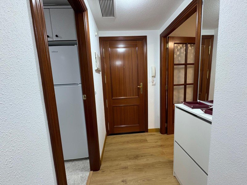 PISO ZONA IES ZURBARÁN
