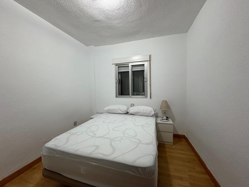 PISO ZONA IES ZURBARÁN