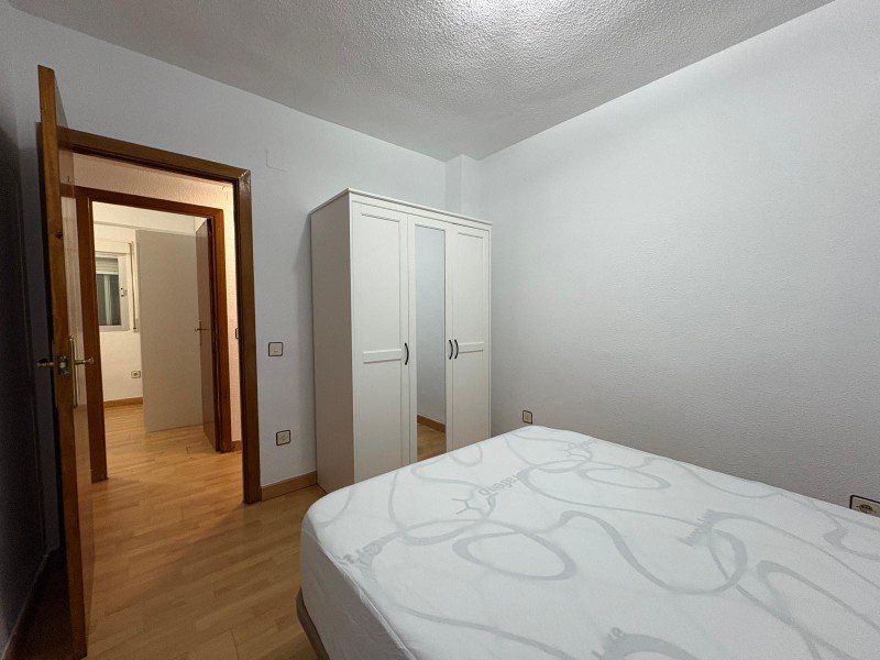 PISO ZONA IES ZURBARÁN