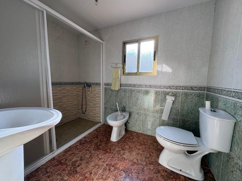 CASA EN BARQUILLA DE PINARES