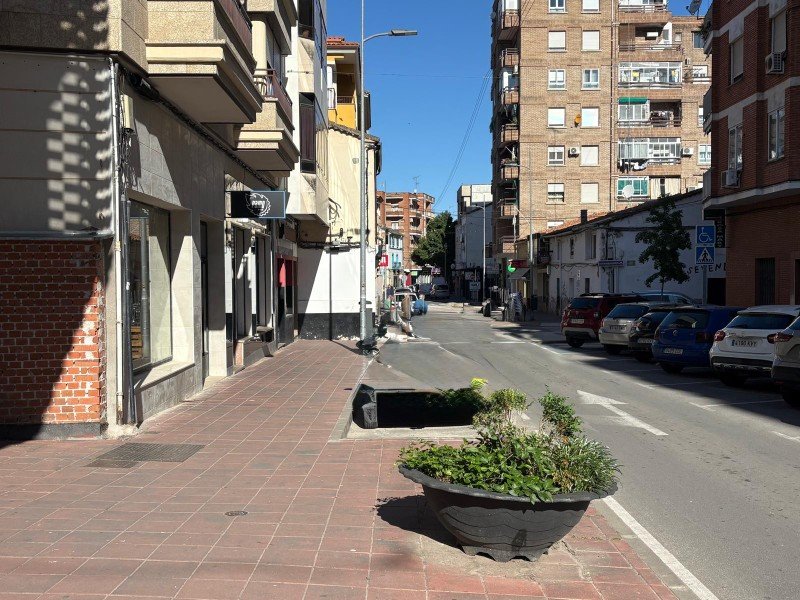 LOCAL DE 250 m² EN LA C/ ANTONIO CONCHA