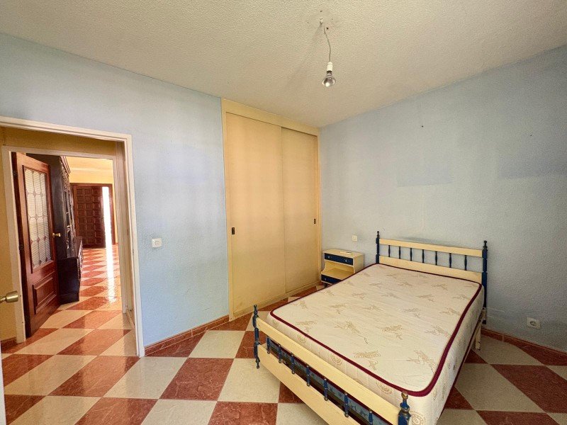 VIVIENDA EN EL POBLADO CNA CON JARDIN Y PISCINA